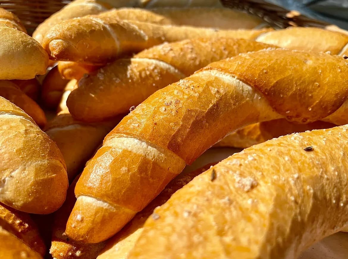 Kenyér kifli sós-köményes 50g